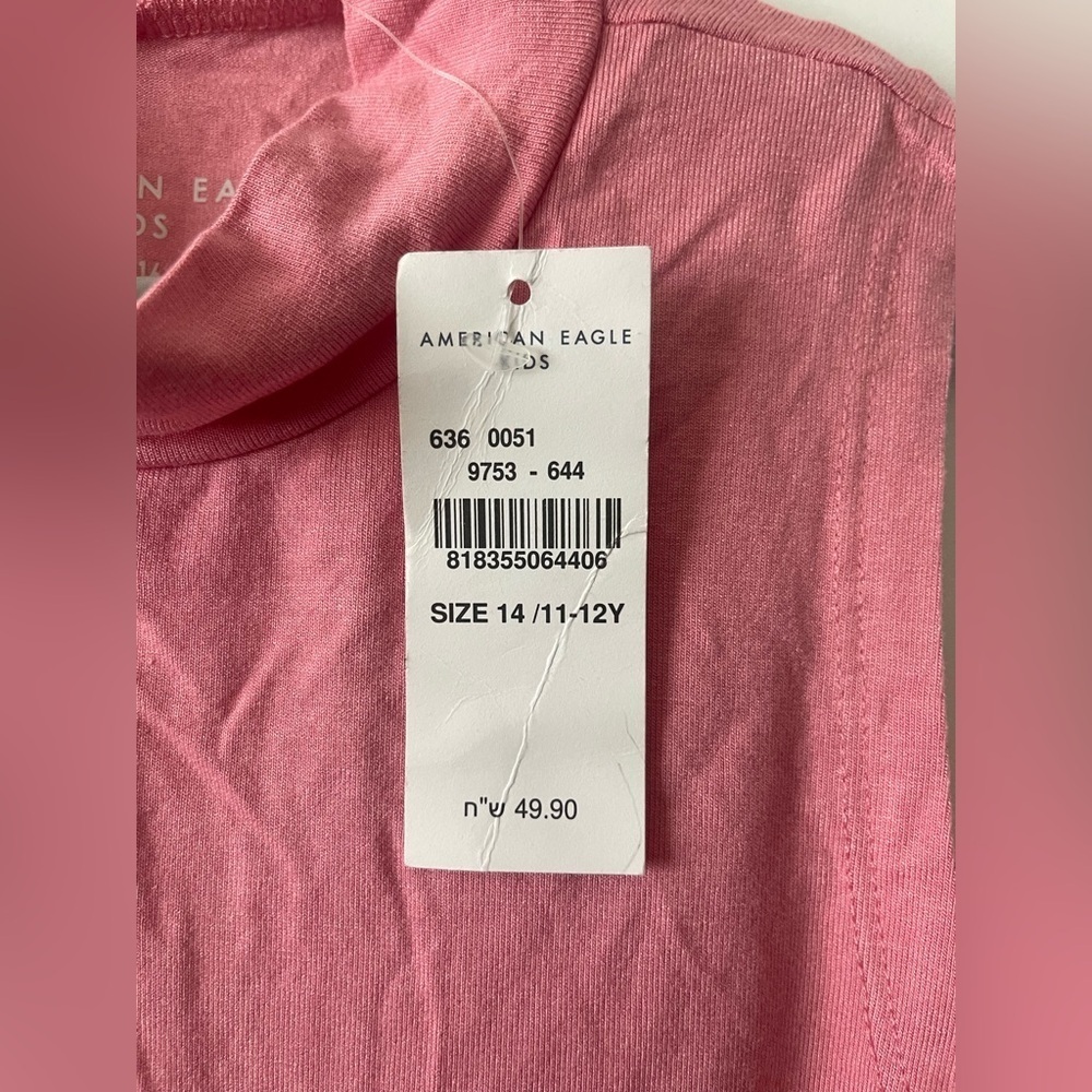 American Eagle Kids Pink Top
Size 14 
NWT - Picture 4 of 4